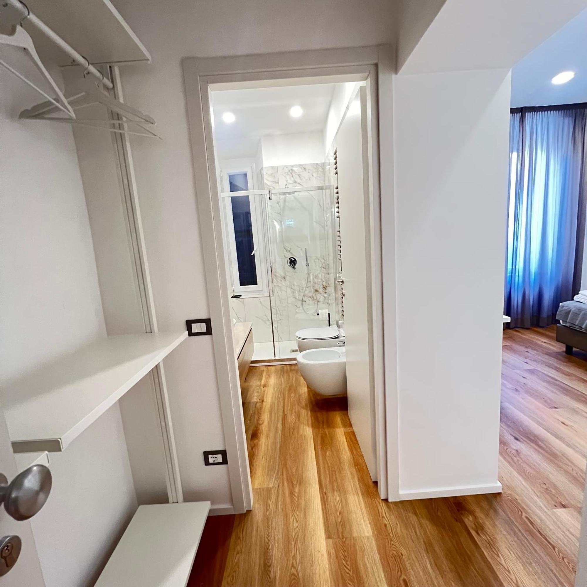Sunrise Rooms La Spezia Esterno foto